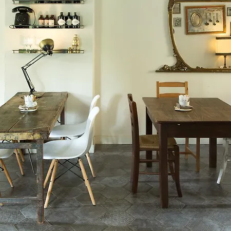 Casa de hóspedes Brusco 3*